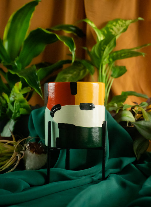 Cameo | Small Cylinder W/ Stand